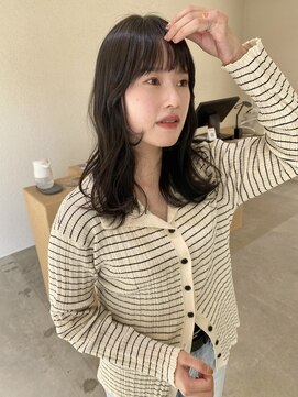 キュー(que) 韓国風ミディ
