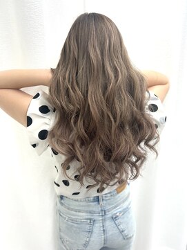 アルマバイロサ(ALMA by ROSA) ミルクティーカラー×シールエクステ 担当SE-YA