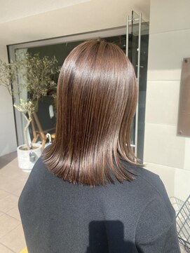 ジェムバイアルテフィーチェ(gem by artefice) 切りっぱなしロブ