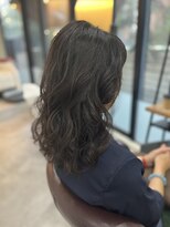 ジラ ヘアアンドメイク(girra HAIR&MAKE) 巻き髪風パーマ