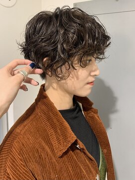 アミバイアブソ 新宿(ami by Absolute) ショートパーマ