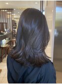 ミネラル微粒子で艶めく透明感カラー×大人かわいいくびれ