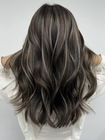 エレメント 五反田店(EREMENT)&nbsp;ハイライトカラーミルクティーベージュレイヤーカット