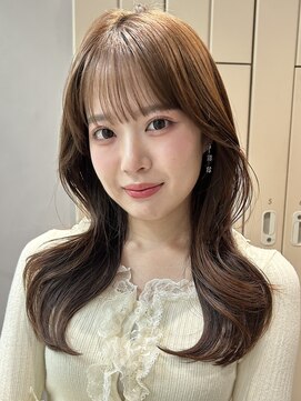 オーラ オモテサンドウ(Aura omotesando) 艶カラー × 似合わせレイヤーカット