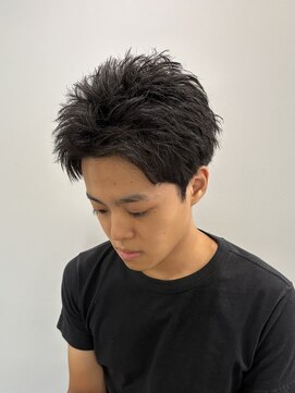 フライ 東通り店(Frei) スパイキーショート