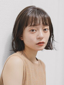 ガーデンヨコハマエスト(GARDEN YOKOHAMA est) ボブ　外ハネボブ　くびれヘア　切りっぱなしボブ　暗めカラー