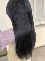 ミョンシル&nbsp;【myonsil 松本】ブルーブラック/レイヤーカット