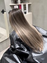 コスモス 町田(COSMOS)&nbsp;バレイヤージュ/ホワイトシルバー/シャドウルーツ