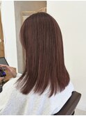 ピンクベージュ