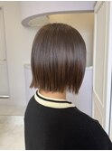 切りっぱなしボブ×マットアッシュ