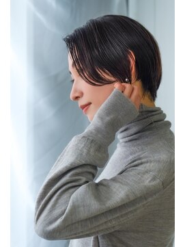 トリコバイフェイス (Trico by FACE) ショートカット/ショートボブ/白髪ぼかし/   30代/40代/50代