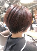 ツヤ感ピンクショートボブ