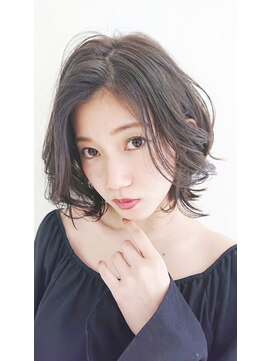 ルル カリス(lulu CHARIS) ふんわりボブ