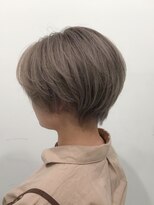 ココ 本八幡(KOKO)&nbsp;黒髪クラゲヘアーオリーブグレー小顔ココアベージュショート