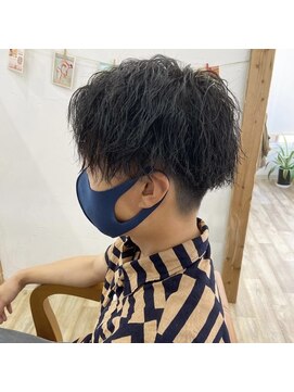 アットホーム(@HOME) 『センターパートツイストスパイラル』