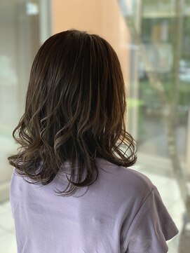 クロエバイラヴィズム 古町6番店(CLOE by LUVISM) ゆるふわオリーブグレージュ