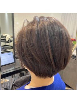 ラブクロムトーキョー オモテサンドウ(LOVECHROME OMOTESANDO) 上品な大人ハイライト