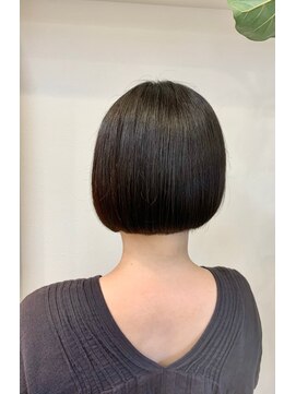 アロン(alon) 似合わせカット/ショートカット/アースカラー#切りっぱなしボブ