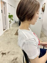 オドル(odol)&nbsp;20代30代40代大人可愛い小顔ナチュラル前下がり丸みショート