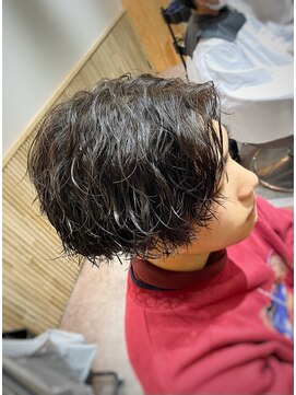 クオル 立川(QOL) 緩め 波巻き ツイスパ ミックス パーマ