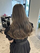 モアナ バイ ラナ 藤が丘(MoanA BY LANA) アッシュブラック 切りっぱなしボブ ピンクブラウン エアリー