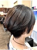 大人可愛い 小顔ハンサムショート