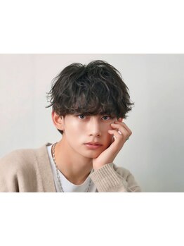 学生生活でも簡単に自宅で再現できる◎簡単にスタイリング出来るヘアーを！［パーマ／ニュアンスパーマ］