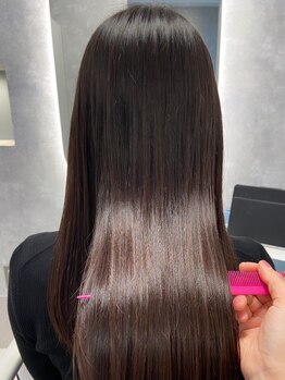 【原田駅徒歩5分/個室あり】<Aujua取り扱い店>話題の髪質改善トリートメントでうるツヤな美髮へ導きます◎