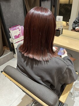 クム 川越(kum) チェリーレッド×ロブヘア【kum川越】