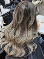 ジュイル ハラジュク(JEWIL HARAJUKU)&nbsp;明度差あるハイライトバレイヤージュ