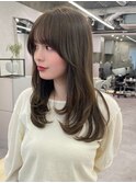 イメチェンレイヤーカットオリーブベージュ髪質改善韓国風巻き1