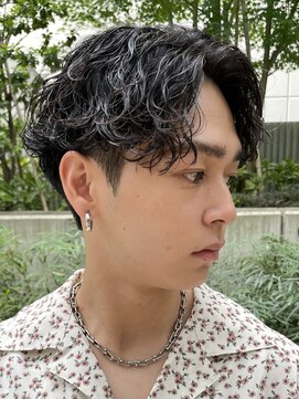 ロンド ローガン 名駅(Lond LOGAN) 名古屋メンズパーマ　ツイストスパイラル波巻きスパイラル　眉毛