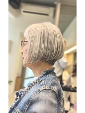 キミトヘアデザインアンドスパ(Kimito Hair design&spa) クラシカルボブ　前下がりボブ