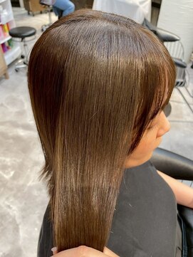 ヘアリゾート粋 トゥジュ 池袋東口店(tujuh) 艶髪/ストレート/髪質改善/ミディアム