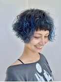 パーマショートボブブルーヘアデザインカラー