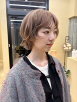 スニュウ(snuw)&nbsp;レイヤーボブマロンベージュインナーカラーミルクティカラー