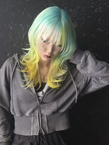 ビューズ ニイガタ(VIEWS NIIGATA)&nbsp;デザインカラー×レイヤーカット《小林胡桃》