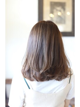 ボタニカル(BOTANICAL) ワンカールレイヤーミディアム大人可愛いハイライト