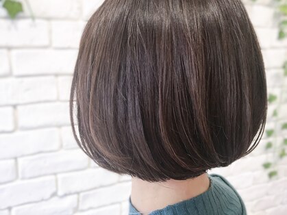 アンド ヘアードレス(and hair dress)の写真