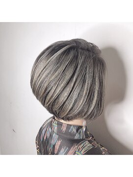 レーヴ リゾート 池袋(Reve resort) 大人かわいい ことりベージュ [池袋][池袋東口]【Reve池袋】