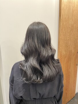 リリアーナ(LILIANA) 【LILIANA】オルチャンヘア×オリーブグレージュカラー