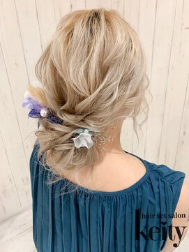 ケイティ(Keity) 外国人風シニヨン【TEL予約でお得】￥2300→￥2100