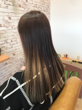 レストタイムマムヘアー(Rest Time Mom hair) インナーカラーベージュ