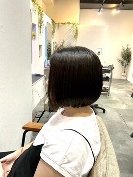 シードバイシャムロック(SEED by Shamrock) ミニボブ　ブルーブラック　多毛さん必見！