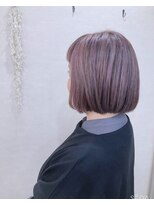 ナウラ(Naurra)&nbsp;ミニボブ×ラベンダーアッシュ