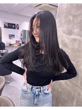 キング(K!ng) 【枚方、樟葉】レイヤーカット