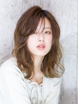 メノン 茨木店(Menon)&nbsp;オリーブベージュ　レイヤーカット　ウェットヘア