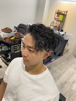 グラッドマンズカットクラブ 立川(GLADMAN'S CUT CLUB)&nbsp;ツイストスパイラルパーマスキンフェードメンズカット