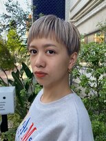 アイスバーグ(eyesburg)&nbsp;刈り上げマッシュショートラベンダーミルクティー前髪あり