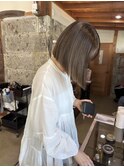オリーブアッシュ